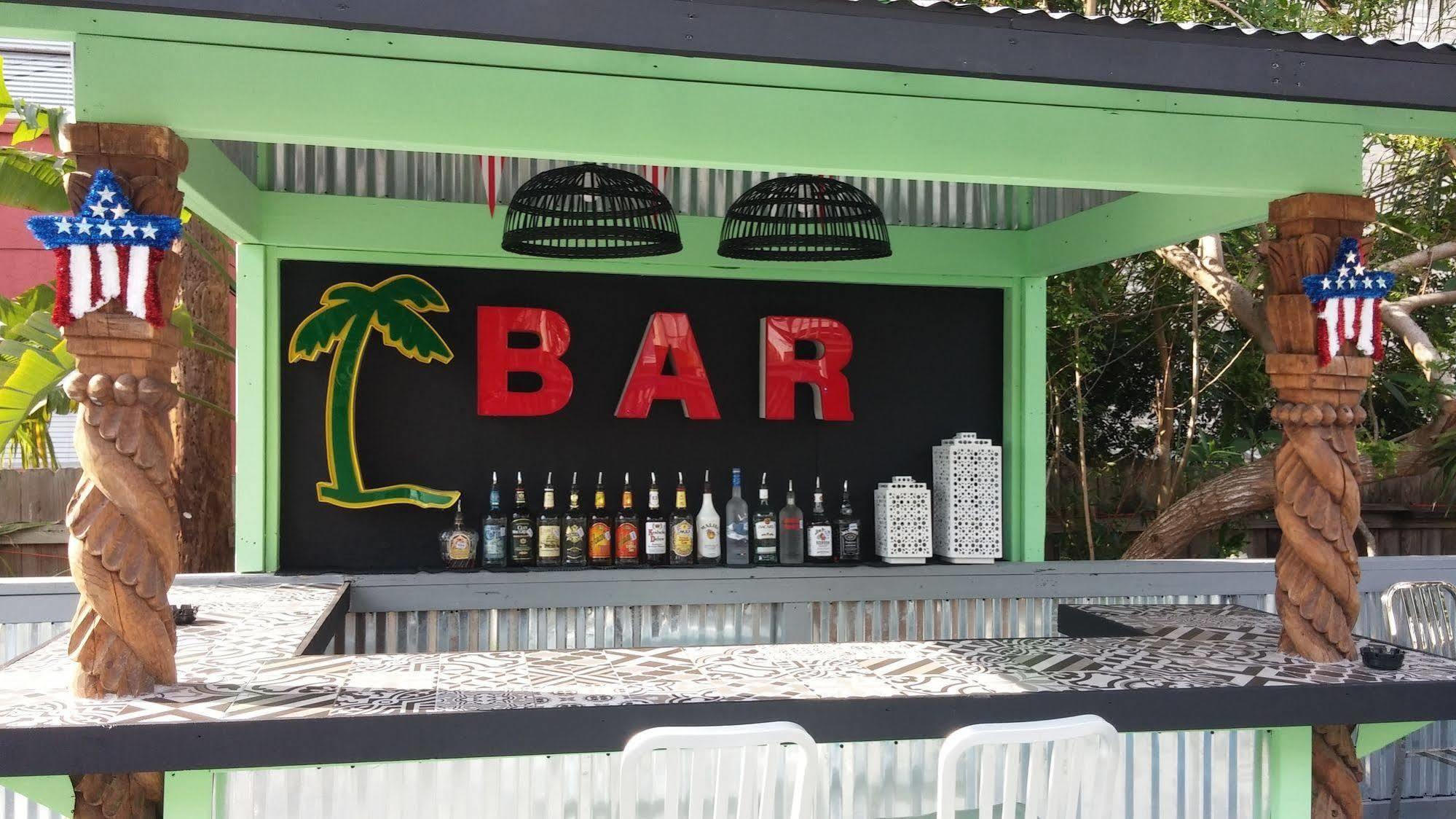 Upper Deck Hotel And Bar - Adults Only South Padre Island Extérieur photo